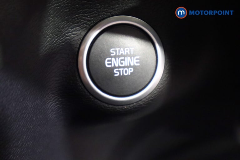 2020 Volvo XC40 1.5 T3 [163] R DESIGN 5dr SUV Petrol Manual