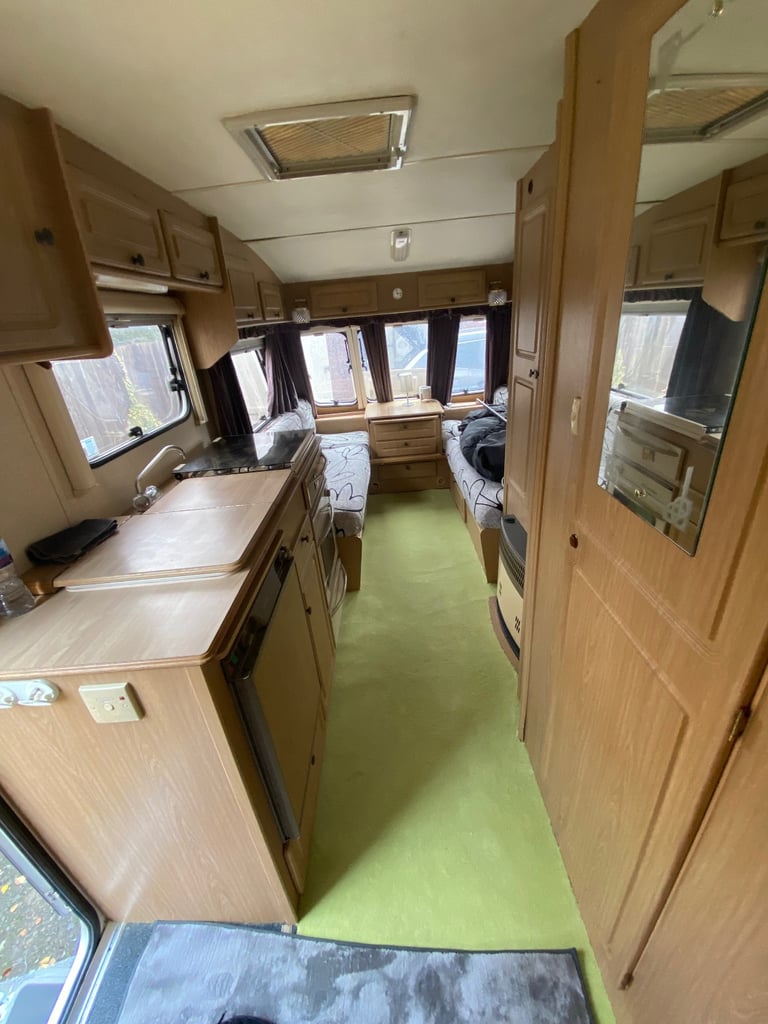 Caravan Fleetwood Garland 