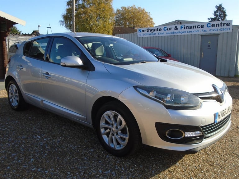 2015 Renault Megane 1.5 dCi Dynamique Nav Hatchback 5dr Diesel Manual Euro 6 (s/s) (110 ps) Hatch...