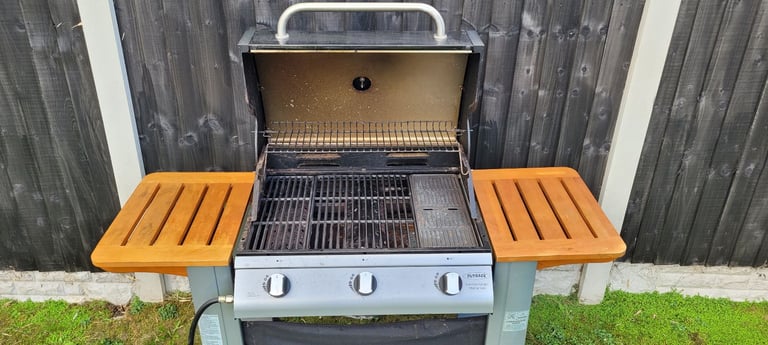 image for Gas BBQ - Free to collect 