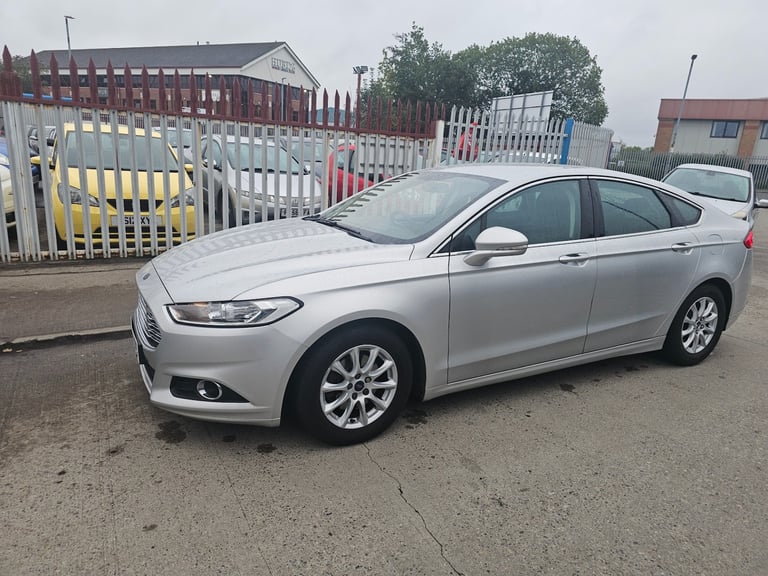 2015 Ford Mondeo 1.6 TDCi ECOnetic Zetec 5dr HATCHBACK Diesel Manual