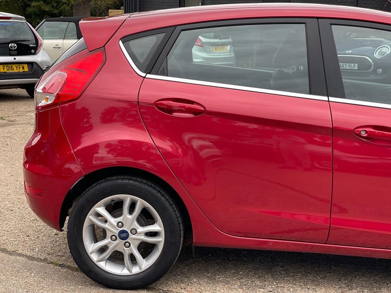 FORD FIESTA 1.0 T EcoBoost Zetec 2015