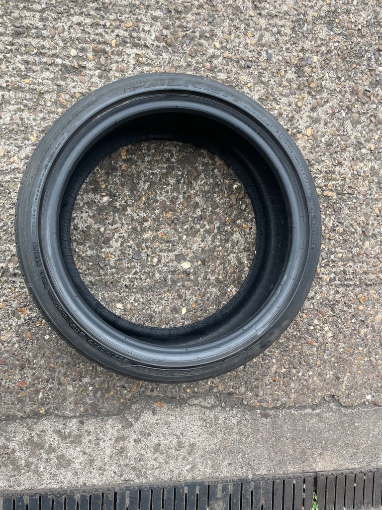 Falken tyre