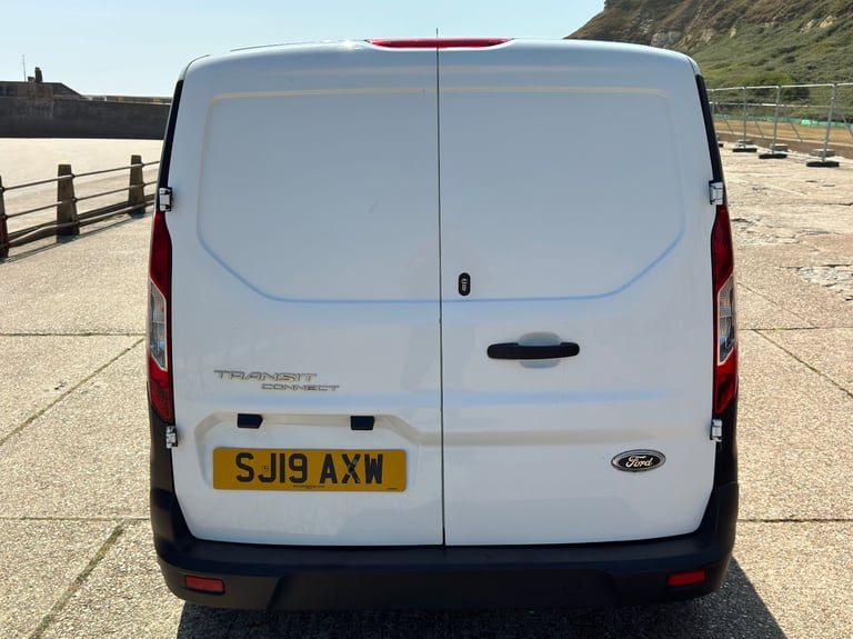 2019 Ford Transit Connect 200 - Long MOT - Crew Cab - 2 Keys - ULEZ Compliant