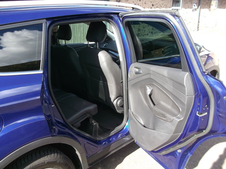 Ford, KUGA, Hatchback, 2018, Manual, 1997 (cc), 5 doors