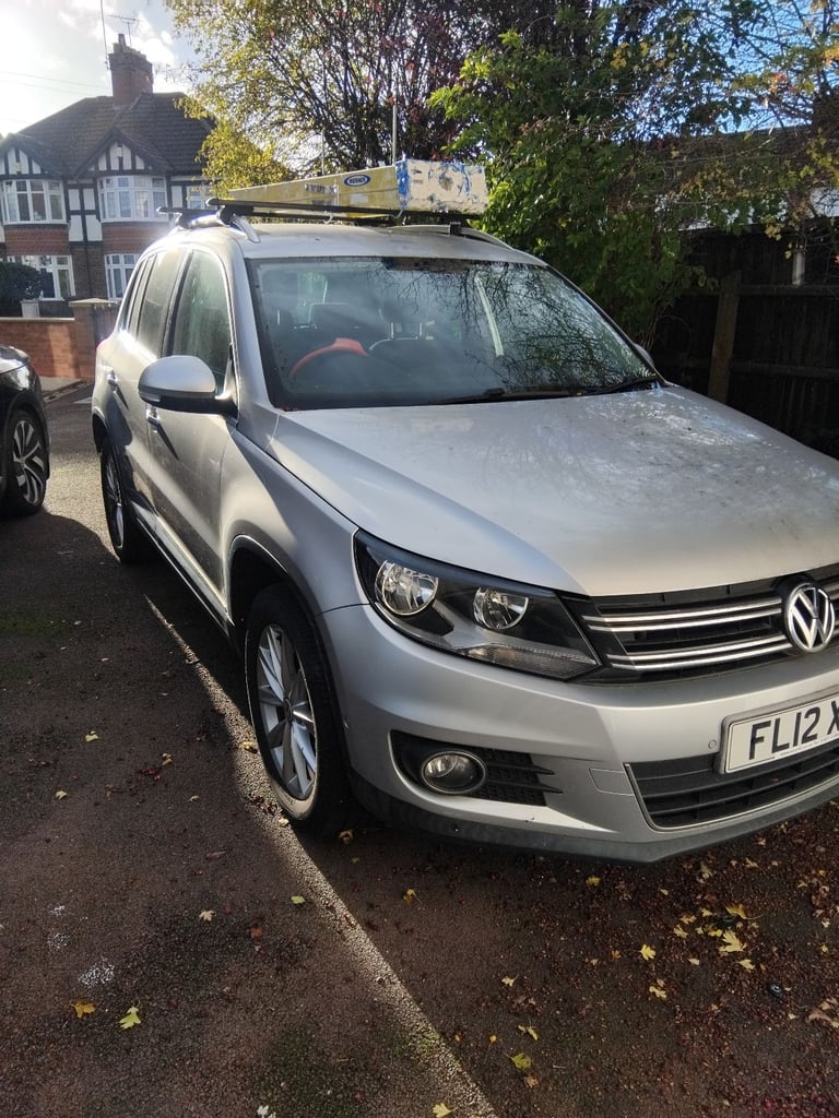 image for Volkswagen, TIGUAN, Estate, 2012, Manual, 1968 (cc), 5 doors