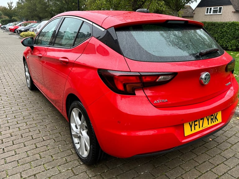 2017 Vauxhall Astra 1.4T 16V 150 SRi 5dr Auto HATCHBACK Petrol Automatic