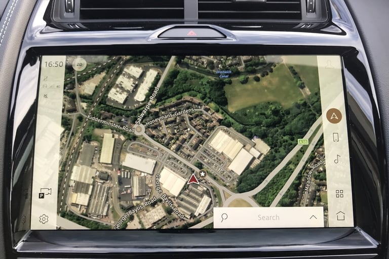2024 Jaguar E-Pace 1.5 P300e R-Dynamic SE Black 5dr Auto ESTATE PETROL/ELECTRIC Automatic