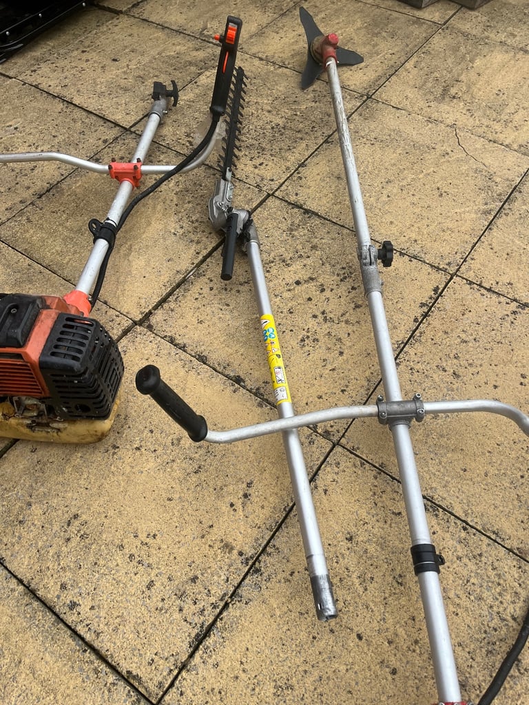 Petrol strimmer 
