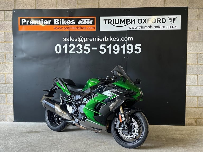 Stunning One Owner 2023/23 Kawasaki Ninja H2 SX Motorcycle 