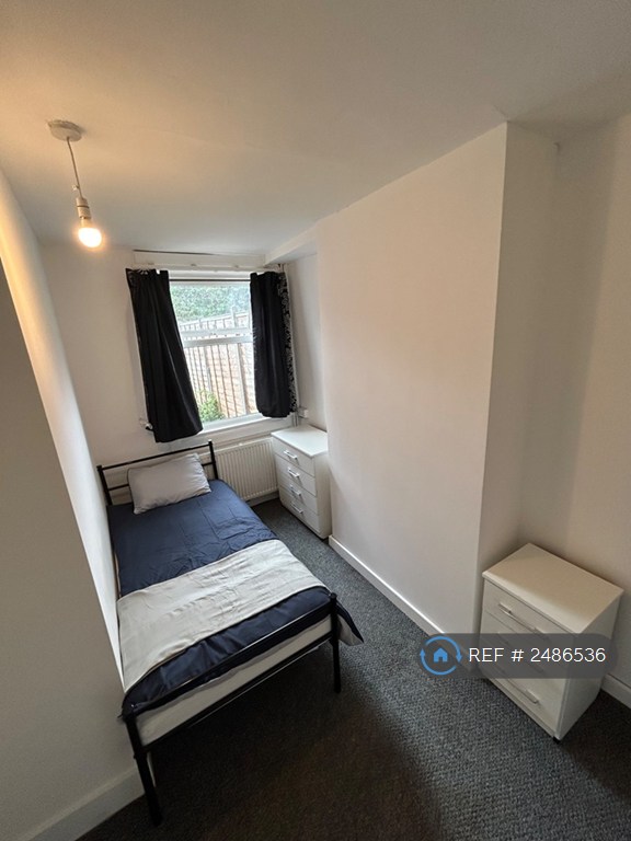image for 1 bedroom in Cambridge Street, Grantham, NG31 (#2486536)