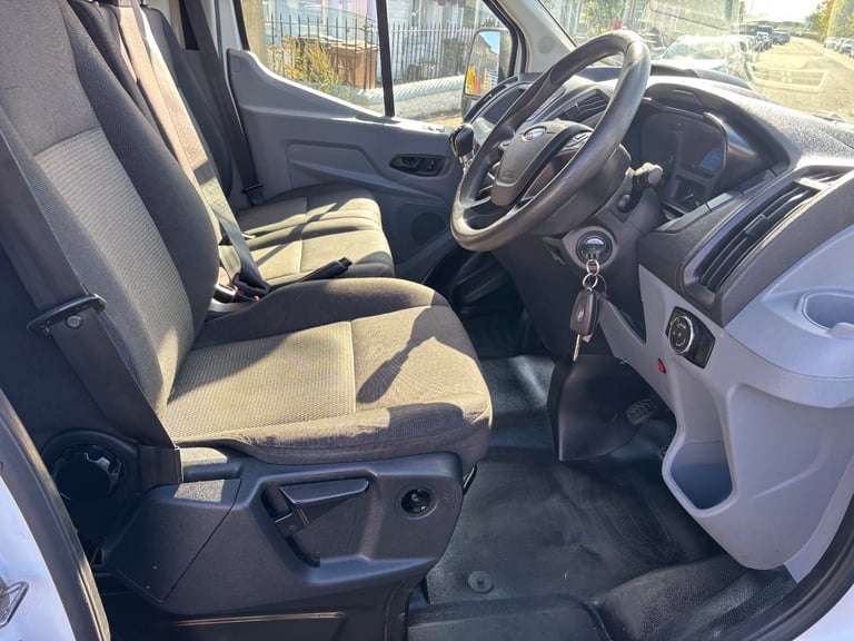 Ford transit Luton box van 2018 no vat £8250