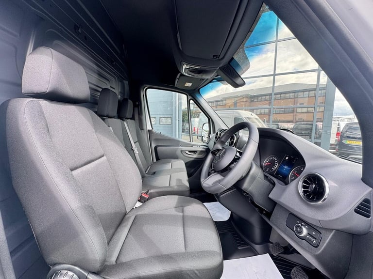 2025 Mercedes-Benz Sprinter 3.5t H2 Pro Van PANEL VAN DIESEL Manual