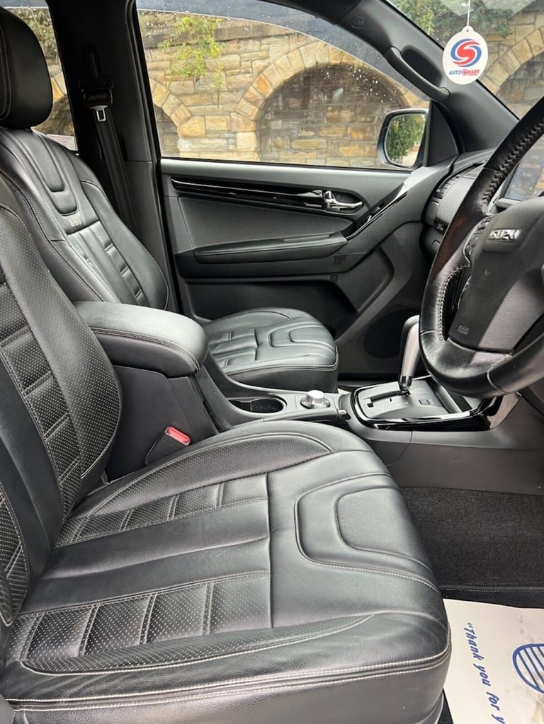 2021 Isuzu D-Max 1.9 TD Blade Pickup Double Cab 4dr Diesel Auto 4WD Euro 6 (164 ps) PICK UP Diese...