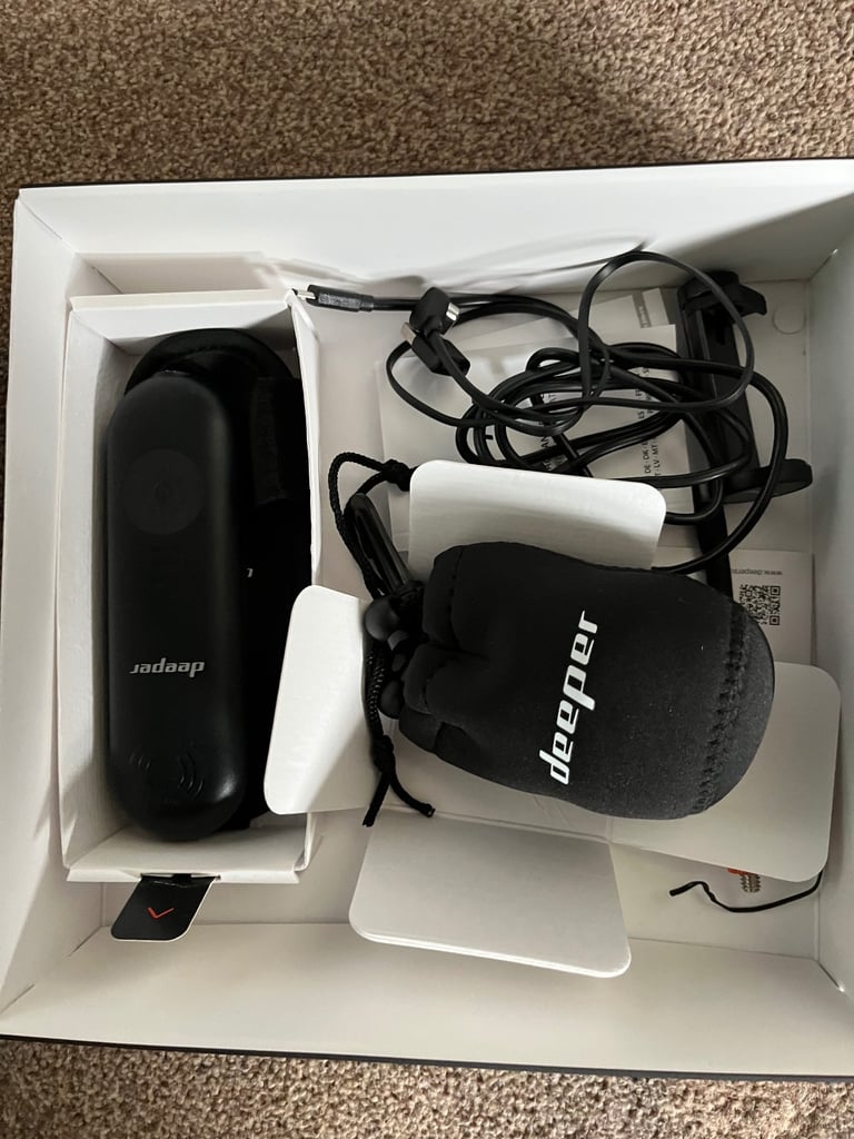 Ridgemonkey hunter bait boat & deeper chirp+2 long range kit