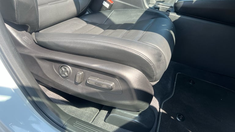 2025 Honda CR-V 2.0 ePHEV Advance Tech 5dr eCVT Estate Estate Hybrid Automatic