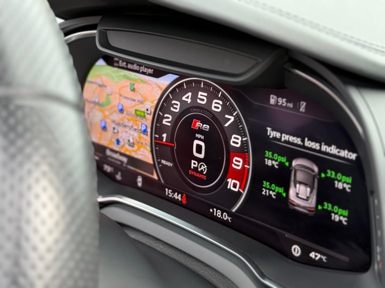 Audi R8 5.2 FSI V10 Spyder S Tronic quattro Euro 6 (s/s) 2dr