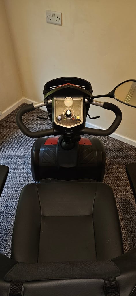 Envoy mobility scooter 