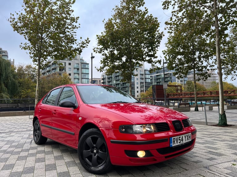 image for 2004 54 Reg Seat Leon 1.6 Sx 1 Owner Ulez Free Complaint Metallic Red Great History Drives Fantastic