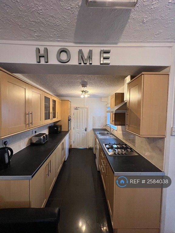 1 bedroom in Gillingham, Gillingham, ME7 (#2584038)