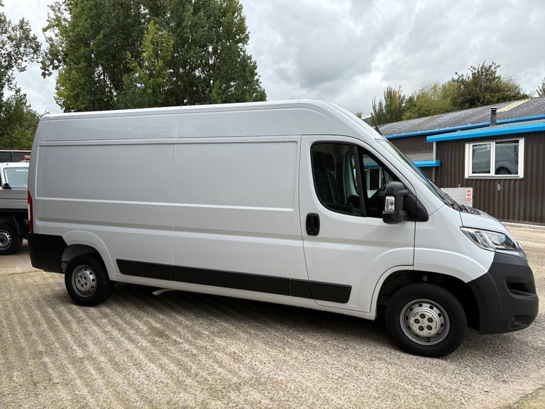 2023 Citroen Relay 2.2 BlueHDi H2 Van 140ps Enterprise Edition PANEL VAN Diesel Manual