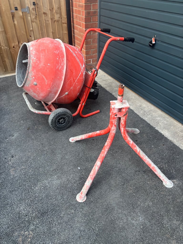image for Cement mixer 