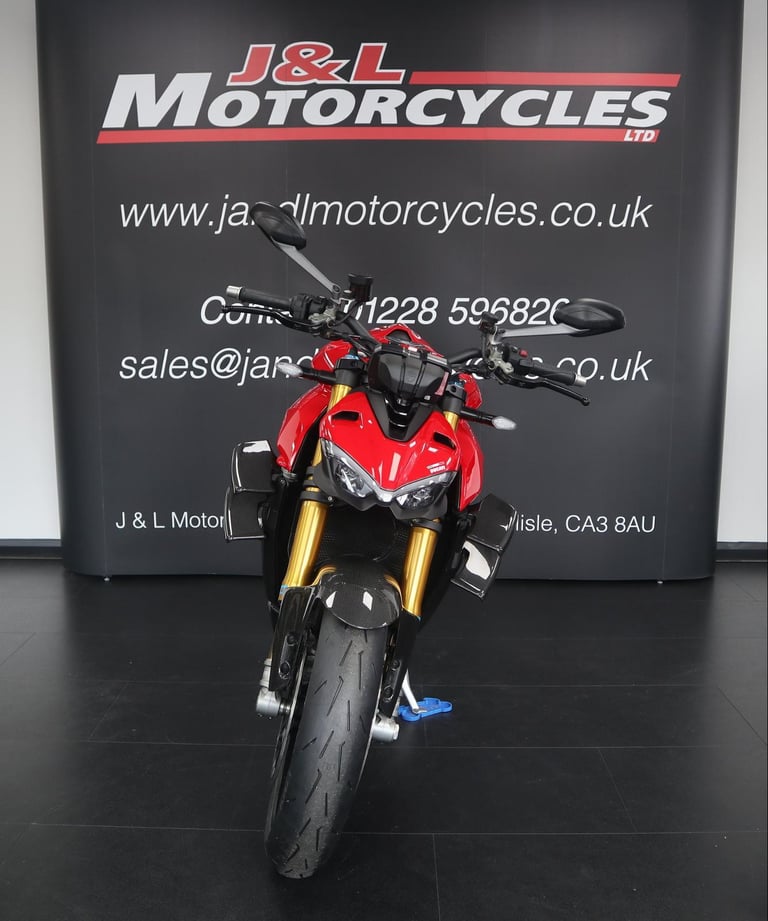 Ducati Streetfighter V4 S. Full Ducati History, Many Extras!
