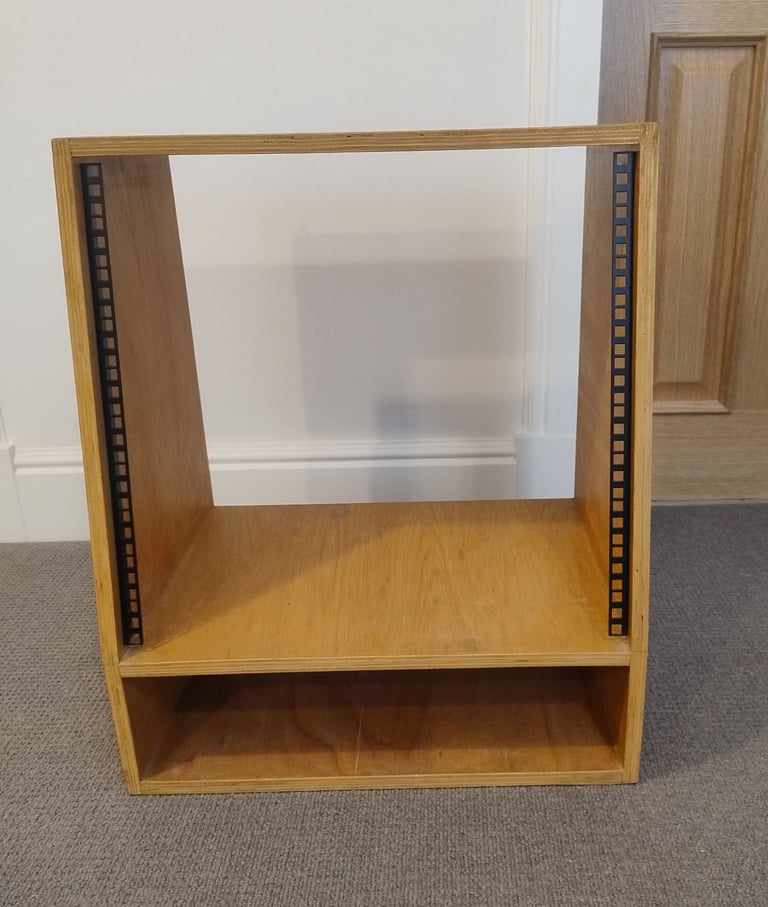 19" Wooden Studio Rack Cabinet for recording studio