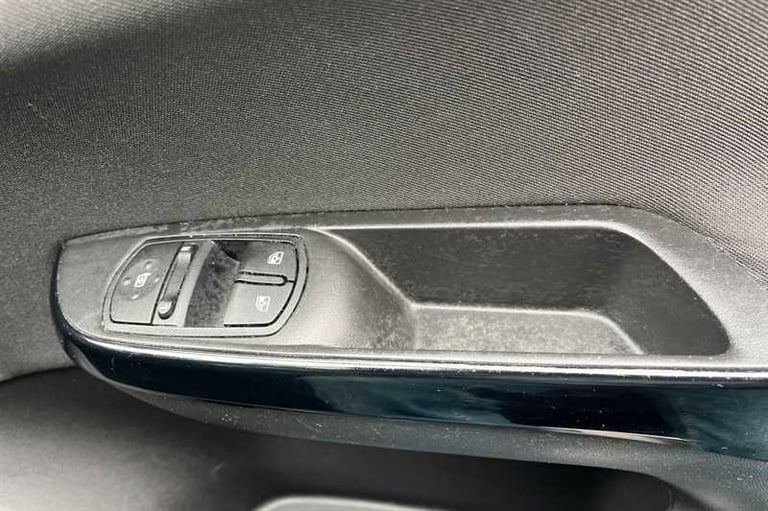 2019 Vauxhall Corsa 1.4 SRi Vx-line Nav Black 5dr HATCHBACK PETROL Manual
