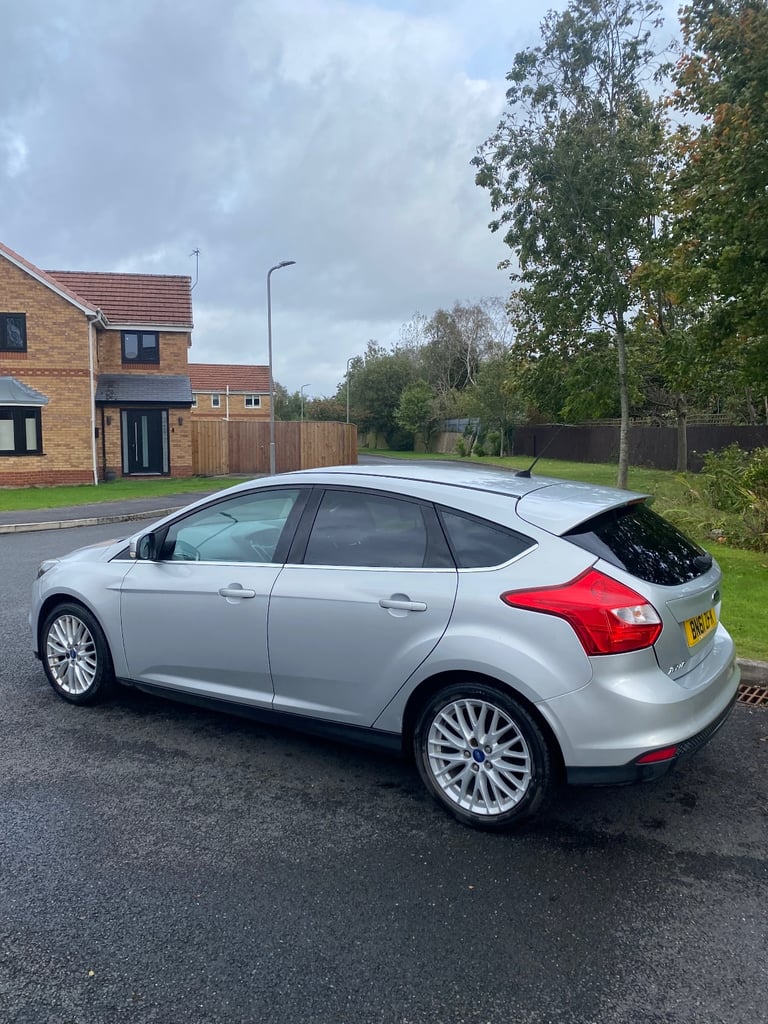 Ford, FOCUS, Hatchback, 2011, Manual, 1596 (cc), 5 doors