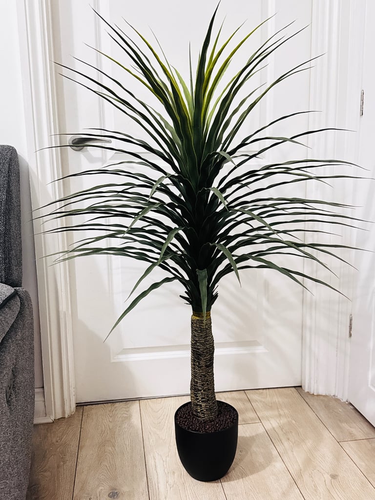 Tree for decoration 