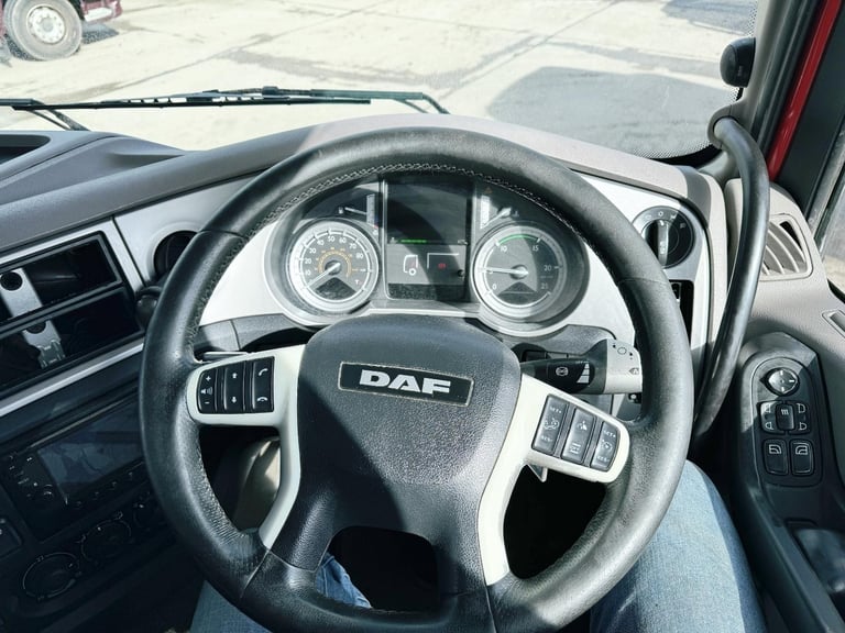 2015 DAF XF 460 6X2 TRACTOR UNIT