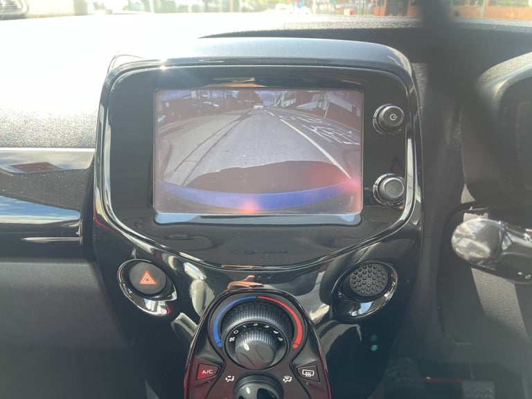 2014 Toyota AYGO 1.0 VVT-i X-Play 3dr ONLY £20 ROAD TAX PA  *WAS £5695 SAVE £1200 NOW £4495* HATC...