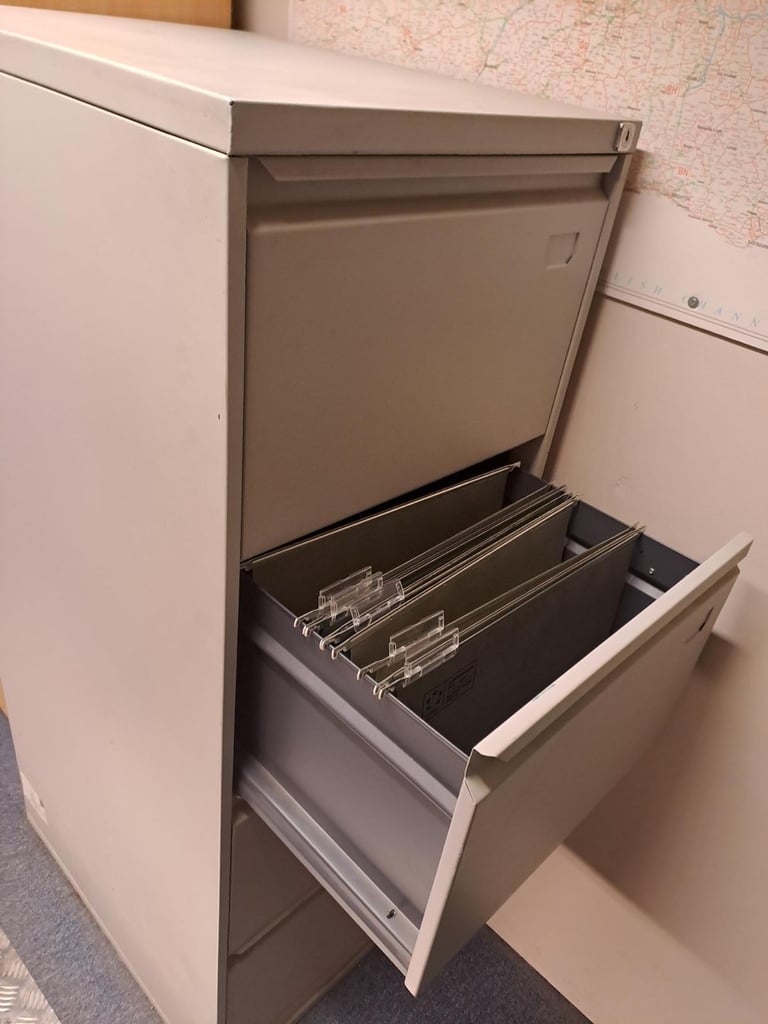 Filing Cabinet - Metal - 4 Drawer