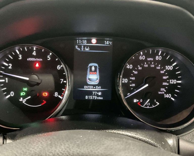 2017 Nissan Qashqai 1.6 Qashqai Tekna DiG-T 5dr SUV Petrol Manual