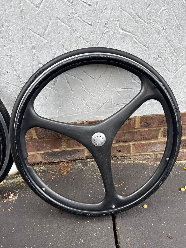  Wheelchair wheels - Tri Spoke