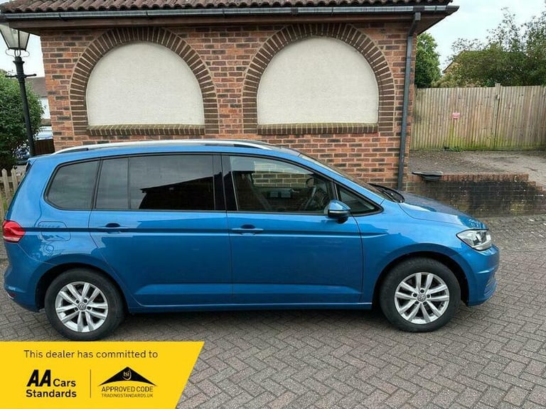 2017 Volkswagen Touran 1.2 TSI SE Family 5dr MPV PETROL Manual