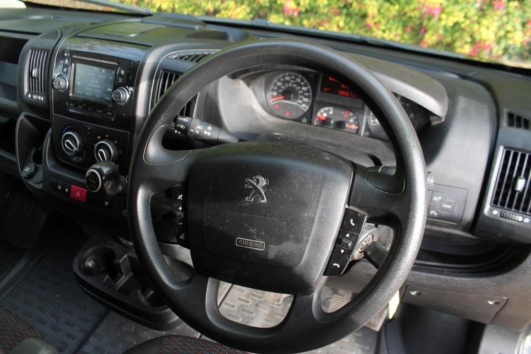 2019 Peugeot Boxer 2.0 BlueHDi H2 Professional Van 130ps PANEL VAN Diesel Manual