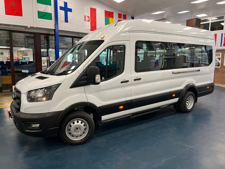 2020 Ford Transit 2.0 EcoBlue 130ps H3 17 Seater Trend MINIBUS Diesel Manual