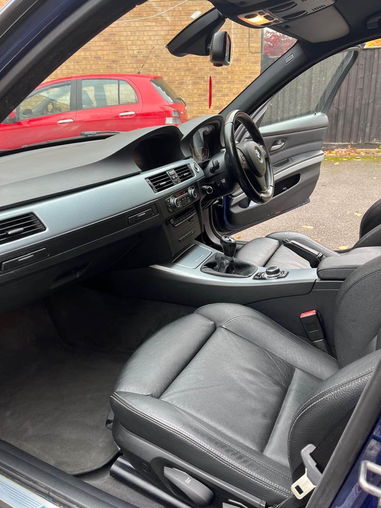 BMW, 3 SERIES, Estate, 2009, Manual, 1995 (cc), 5 doors