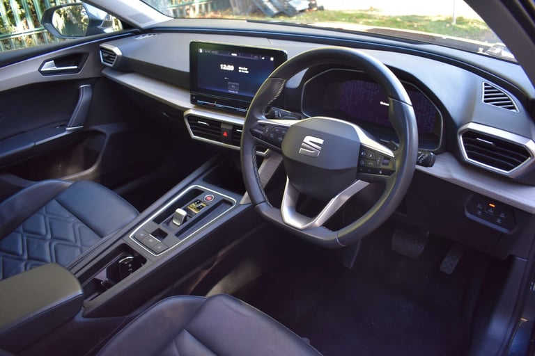 2021 SEAT Leon 1.4 eHybrid Xcellence Lux 5dr DSG HATCHBACK PETROL/ELECTRIC Automatic