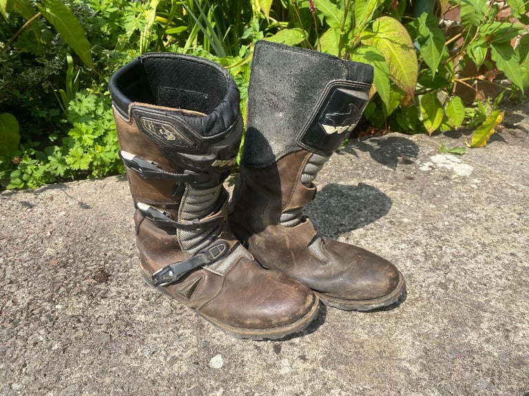 Wulfsport trials boots 