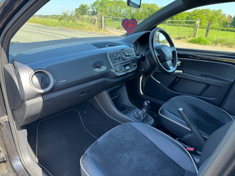 GARMIN SAT NAV BLUETOOTH