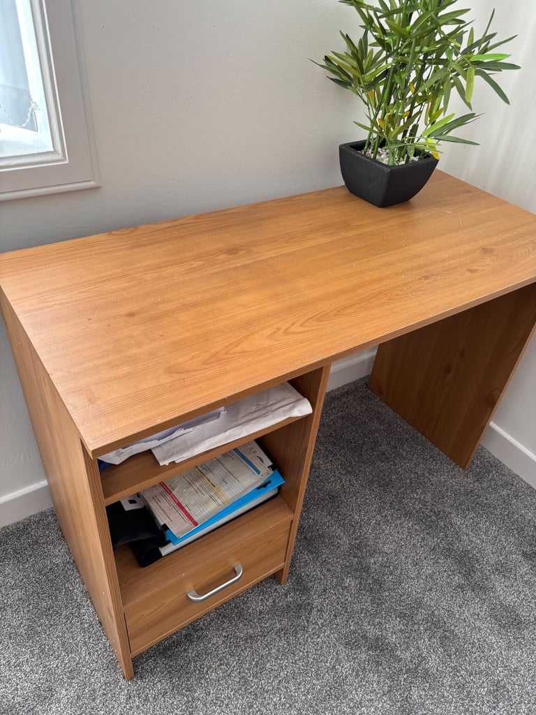 image for FREE desk 