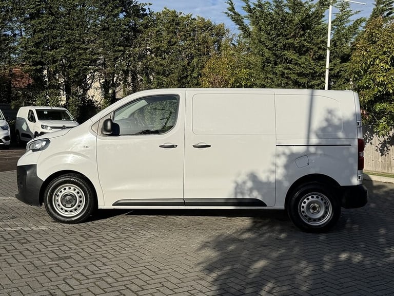 2023 Peugeot Expert BlueHDi 1000 Professional Premium + Panel Van Diesel Manual