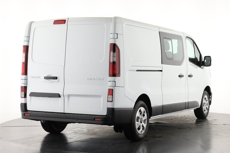 2025 Renault Trafic LL30 Blue dCi 130 Advance [Safety] Crew Van Crew Van Diesel Manual
