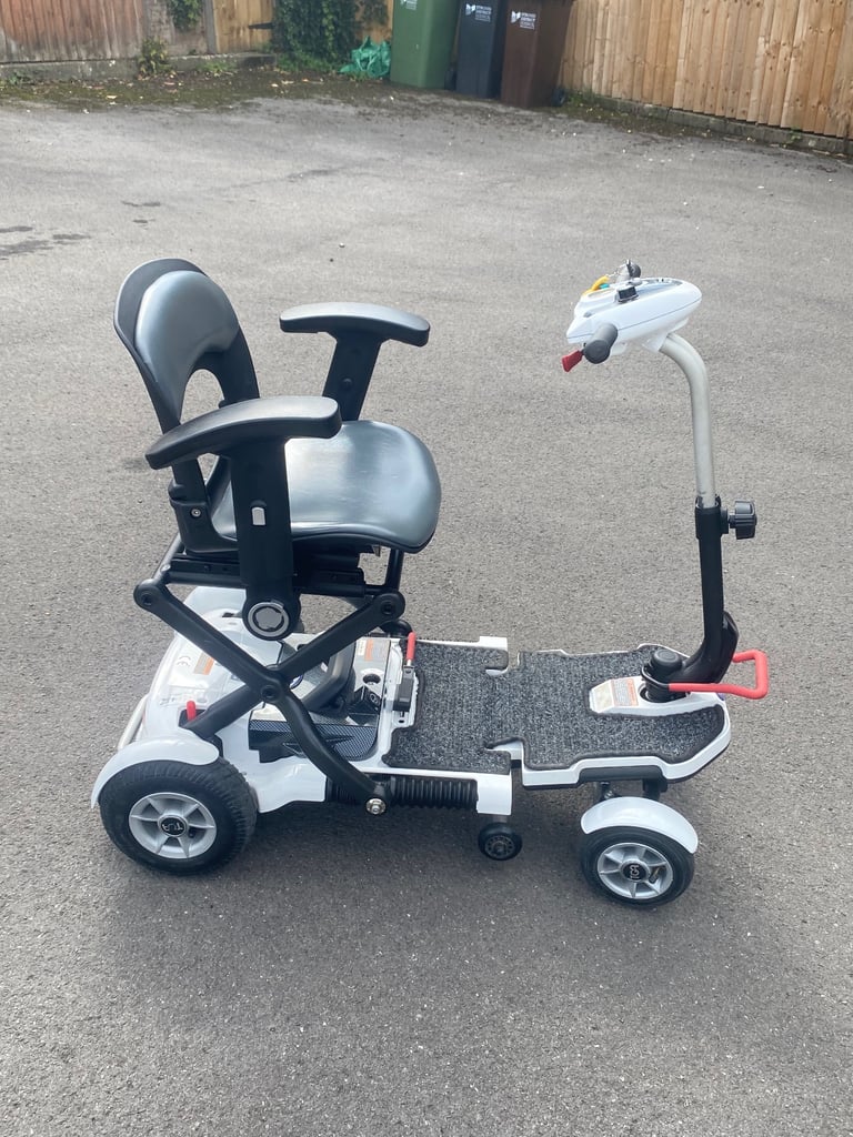 TGA Minimo Folding Mobility Scooter 
