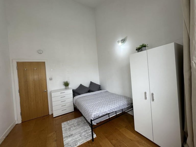 ☀️ Serviced Room ✅ Weekly Cleaning