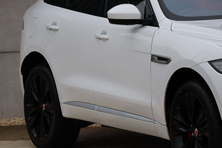 2017 Jaguar F-Pace 3.0d V6 S 5dr Auto AWD ESTATE DIESEL Automatic