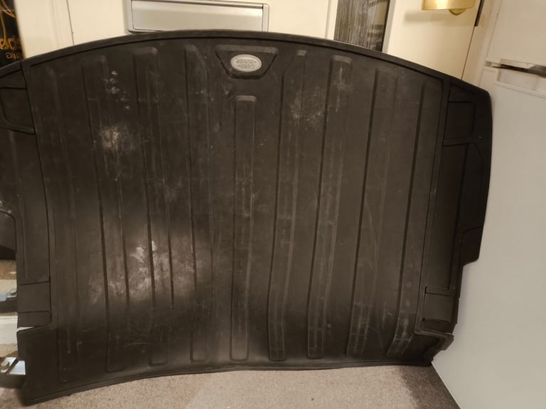 Discovery Sport rubber boot liner 